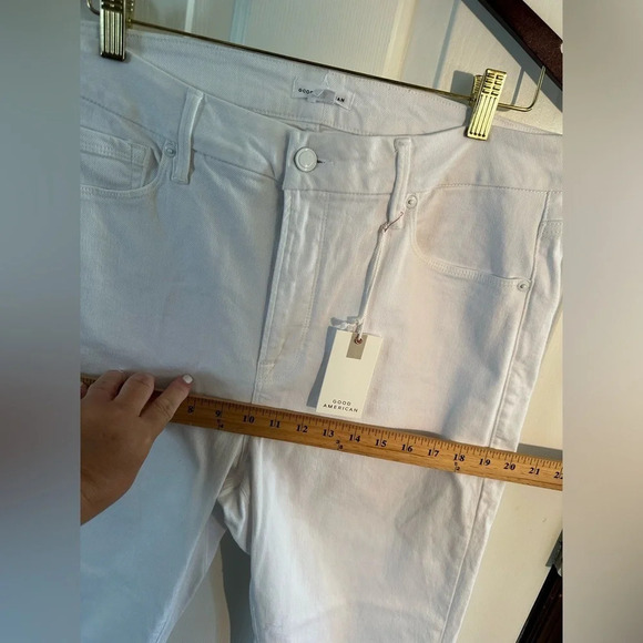 NWT GOOD AMERICAN Good Legs 16 White Straight Leg Sculpt Raw Hem Jeans Mid Rise2 - Picture 13 of 16